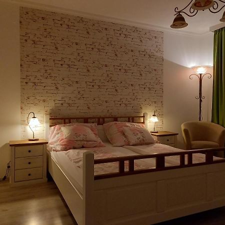 Kardos Apartman Debrecen Bagian luar foto
